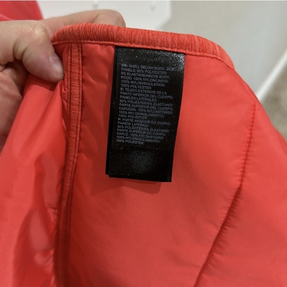 North Face vest - Picture 4 of 4